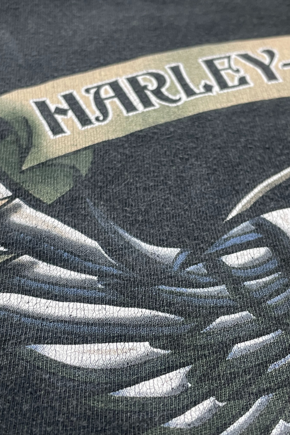 07 Harley-Davidson"in a league of its own" 8-ball tee - USA